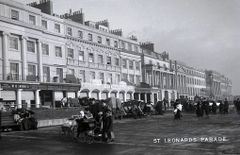 St-Leonards-Parade.-1904.